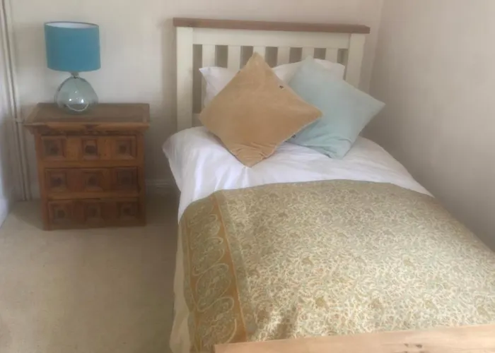 Avalon Cottage